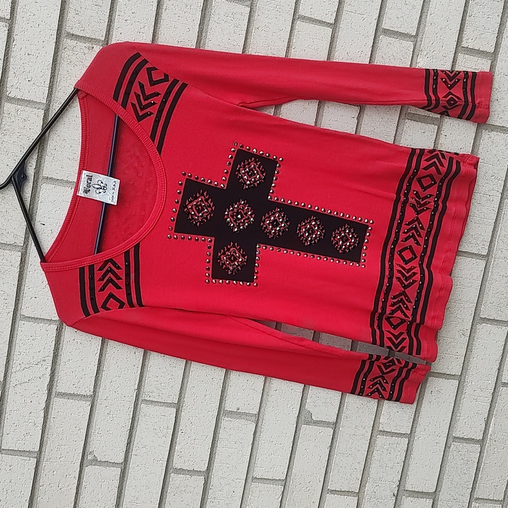 Red & Black Top - Picture 3 of 10